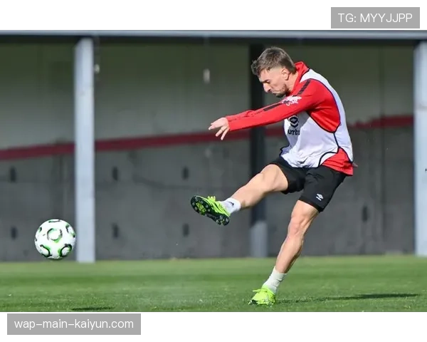 巴列卡诺客场逼平贝蒂斯 防守反击战术取得理想结果